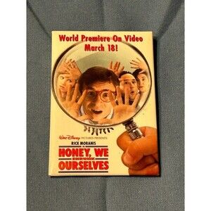 Disney Honey We Shrunk Ourselves Rick Moranis Vintage Button